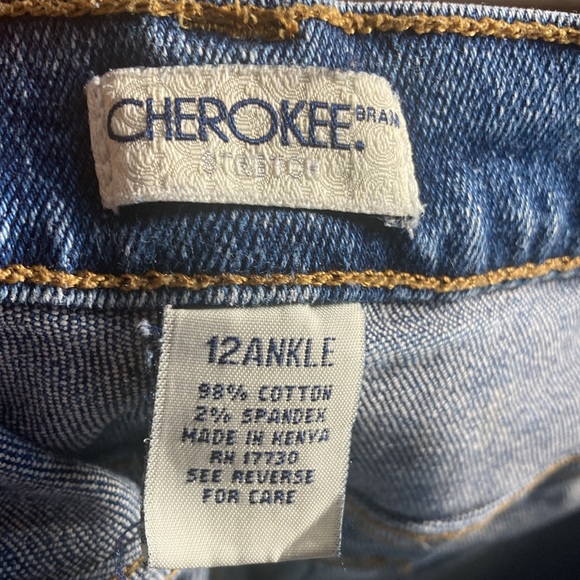 Vintage 90s Cherokee Medium Wash 12 Ankle Womens High Rise Jeans - Picture 3 of 9